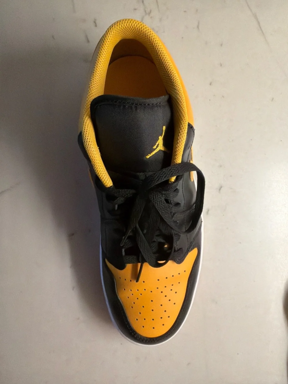 Air Jordan 1 Low